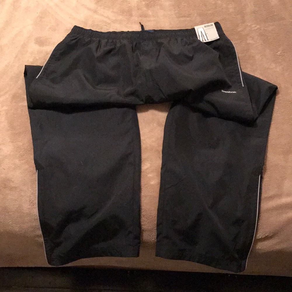 Men’s Reebok polyester jogging pants NWT SZ.XL